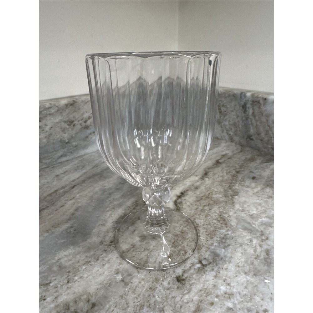 Wine Goblet Essex Clear Imperial Glass 3.75" x 6.75" Vintage
